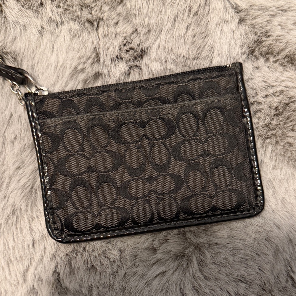 Black card holder